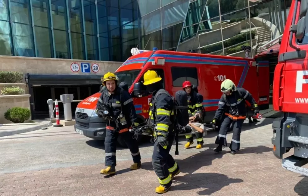 FHN: "Ötən sutka 12 nəfər xilas edilib"