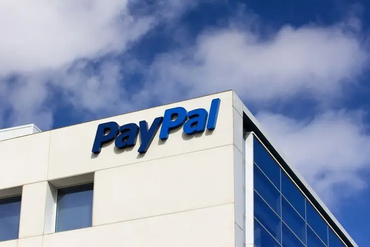 “PayPal” xalis mənfəətini 12% artırıb