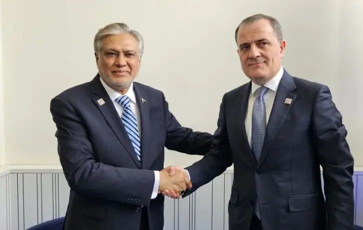 Azərbaycan və Pakistan XİN başçıları Yaxın Şərqdəki vəziyyəti müzakirə edib