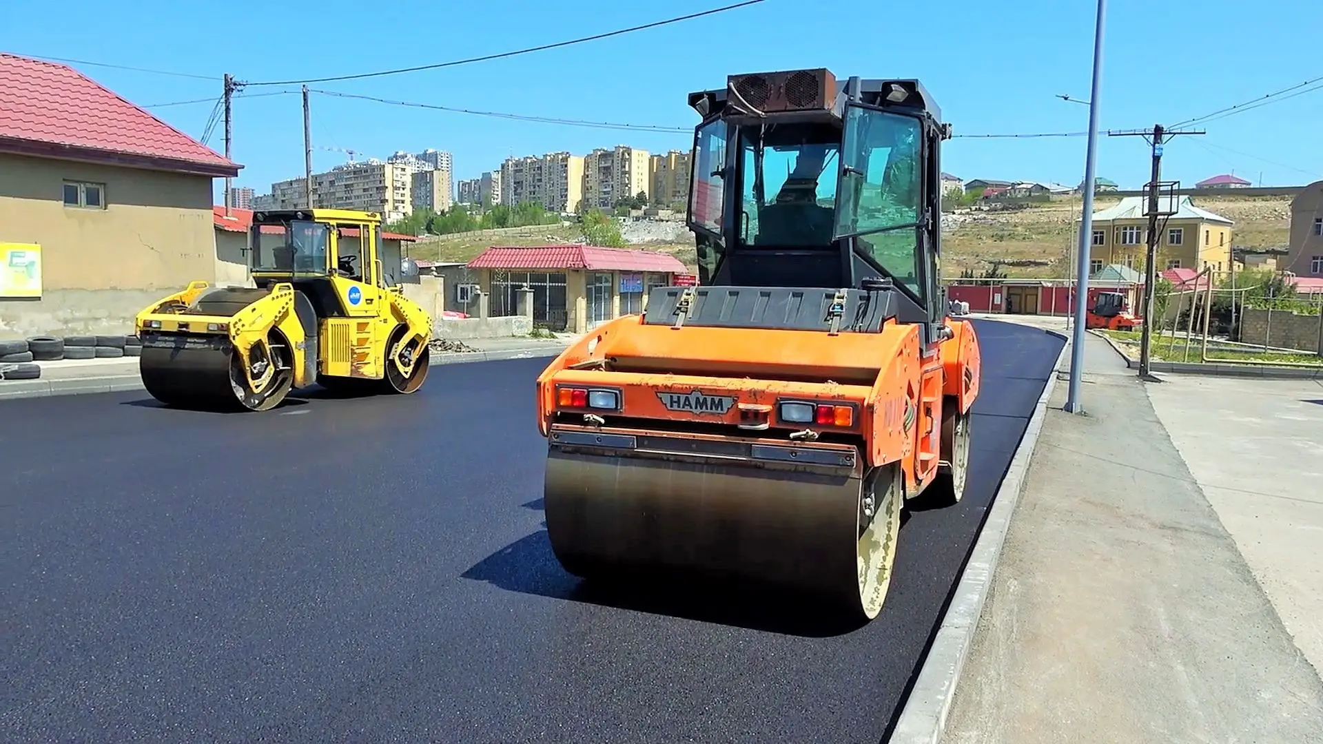 Ucarda yolların təmirinə başlanılır