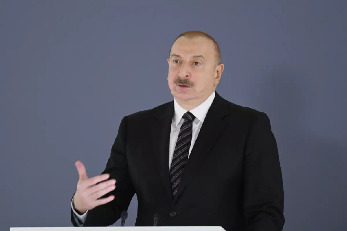 Prezident: Xankəndidəki stadion da bütün beynəlxalq standartlara cavab verəcək və yenidən qurulması gələn il başa çatmalıdır