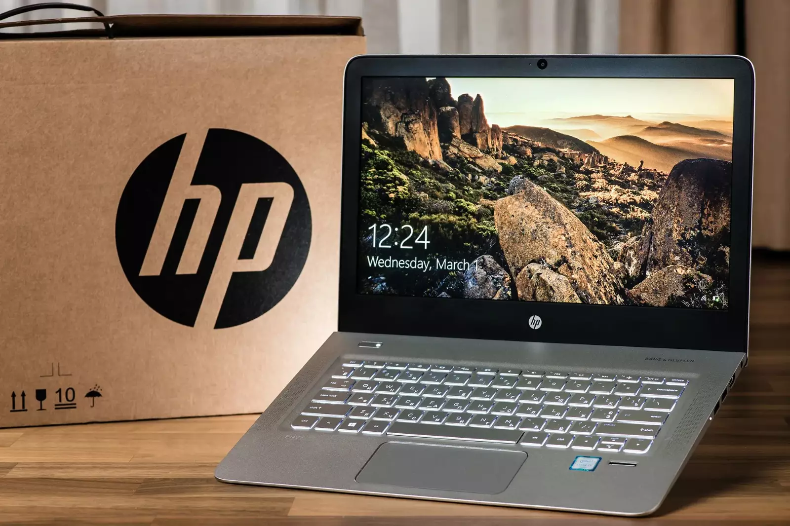 "HP"nin qazancı 7% azalıb