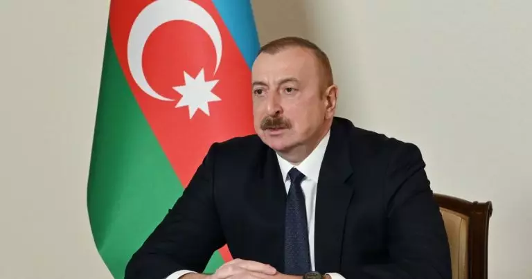 İlham Əliyev Bakıda Qərbi Azərbaycana qayıdışla bağlı keçirilən beynəlxalq konfransın iştirakçılarına müraciət edib