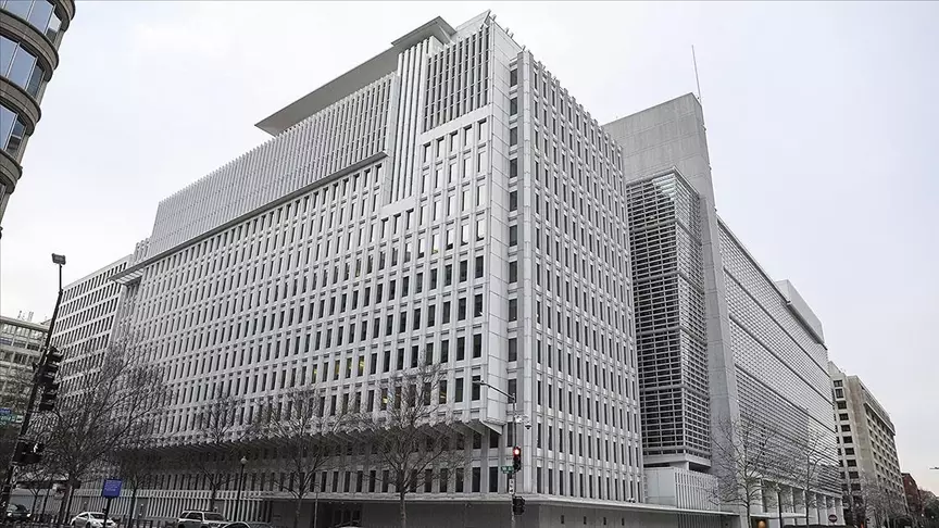 Dünya Bankı qlobal iqtisadiyyatın bu il və gələn il 2,7 faiz artacağını proqnozlaşdırır