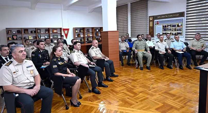Bakıda "Strateji araşdırmalar və dövlət müdafiəsini idarəetmə akademik kursu" keçirilir