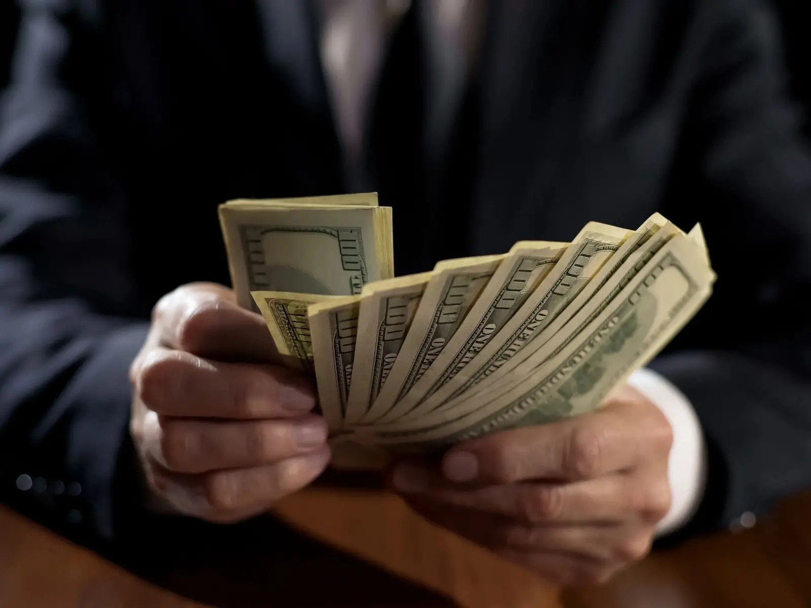 "Forbes" Türkiyənin ən zəngin insanlarını açıqladı - SİYAHI