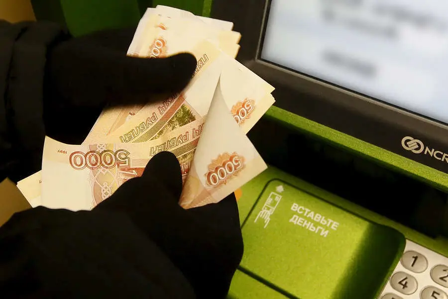Fırıldaqçılara inanan təqaüdçü 6,5 milyon itirdi
