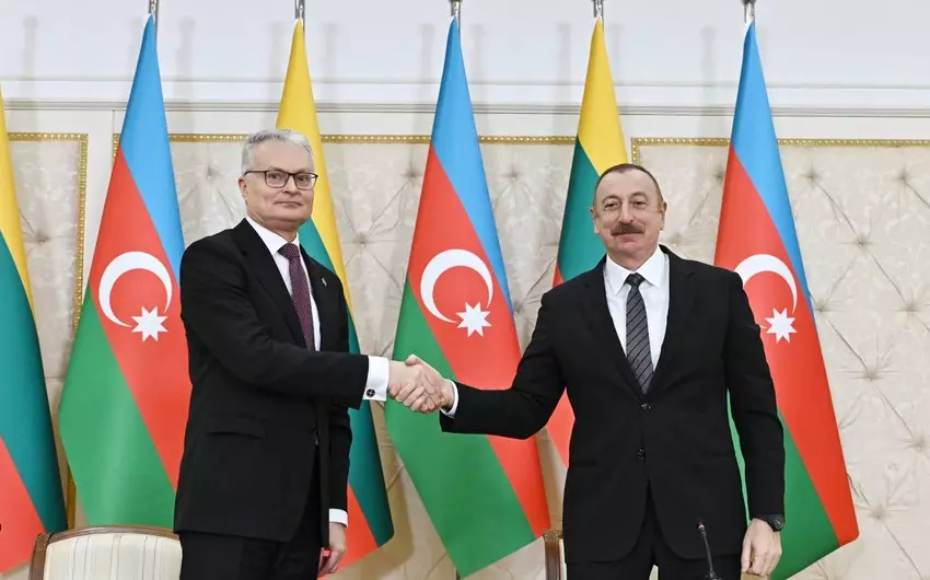 Litva Prezidenti Azərbaycan dövlət başçısını Müstəqillik Günü münasibətilə təbrik edib