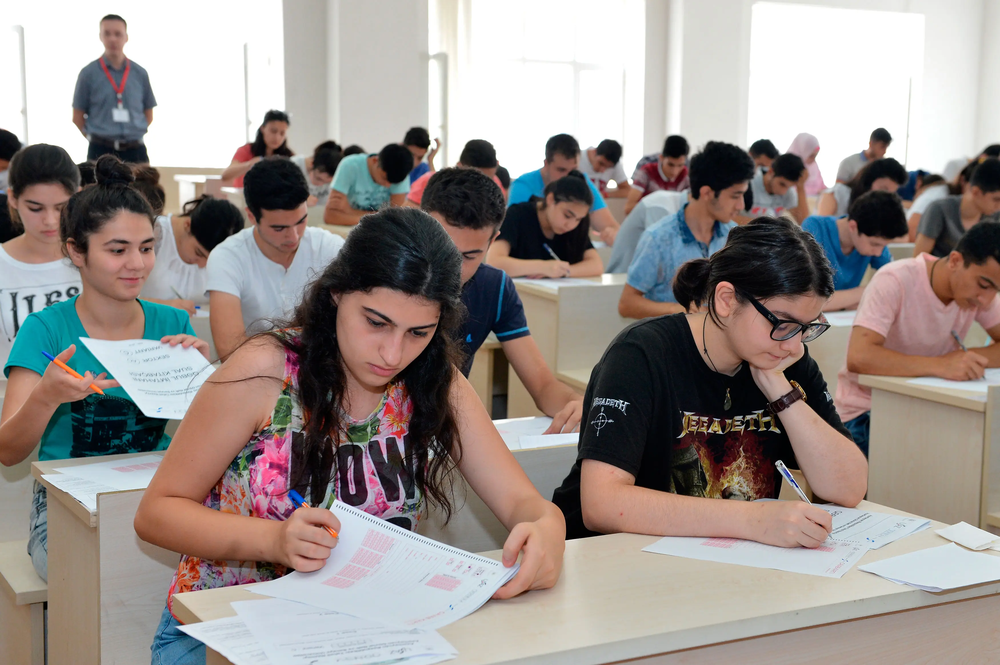 İyulun 6-da keçiriləcək qəbul imtahanında 40 mindən çox abituriyent iştirak edəcək