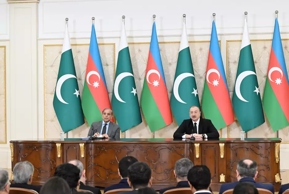Azərbaycan və Pakistan liderləri mətbuata bəyanatlarla çıxış ediblər - YENİLƏNİB