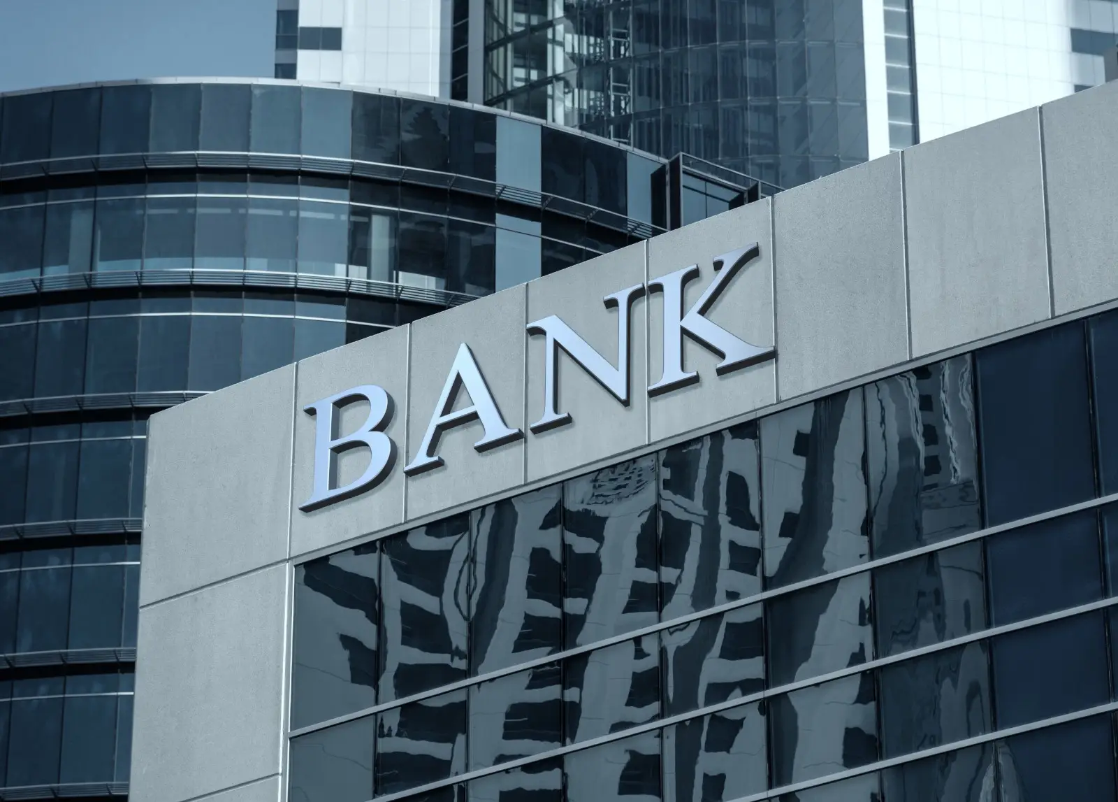Azərbaycanda 7 bank bayramda işləməyəcək