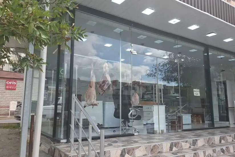Heyvan kəsimi və satışı mağazalarında 2 mindən çox nöqsan aşkarlanıb - FOTO