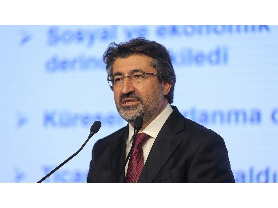 Alpaslan Çakar: "Qarşıdakı dövrdə süni intellekt banklar üçün əsas "yanacağa" çevriləcək"