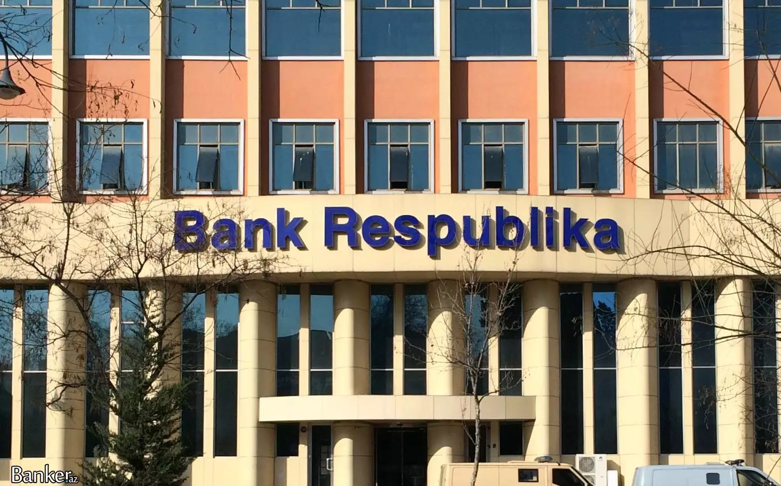 "Bank Respublika” ASC VAKANSİYA elan edir
