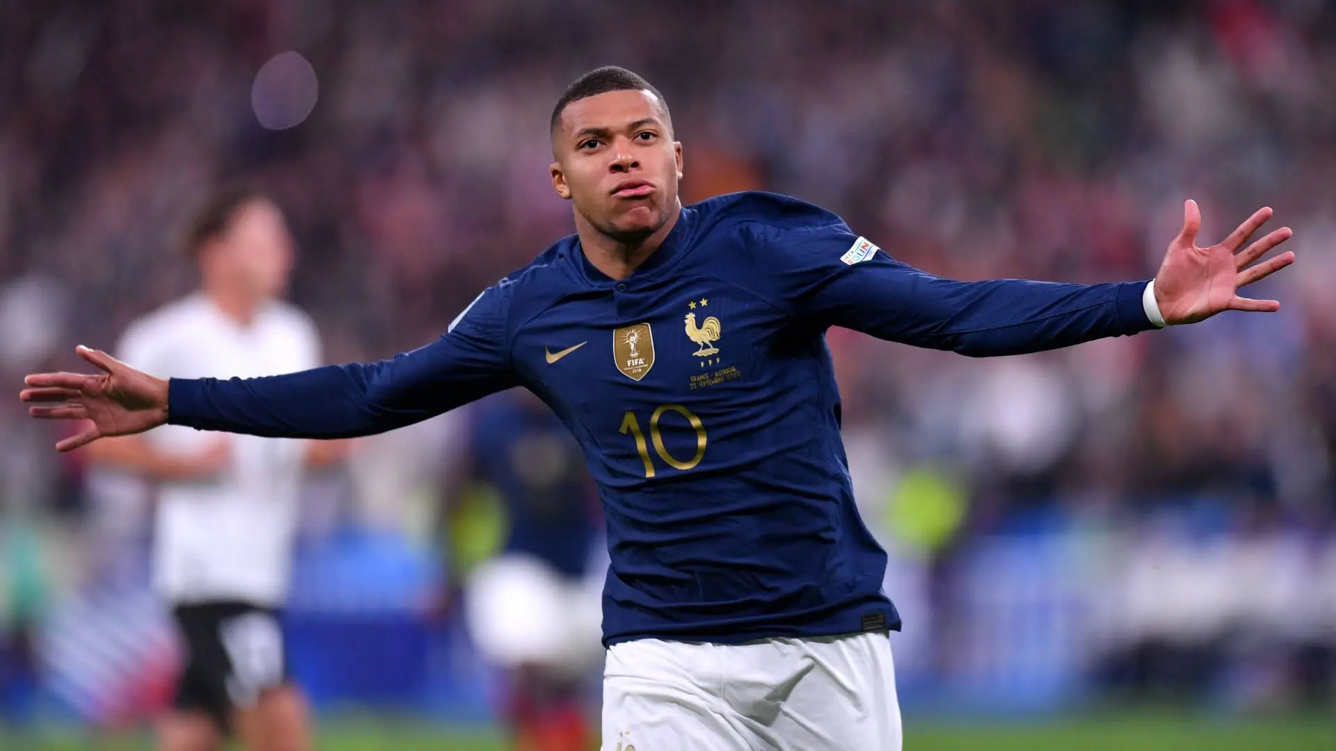 Mbappe futbol tarixində 400 qol vuran ən gənc ikinci futbolçu oldu