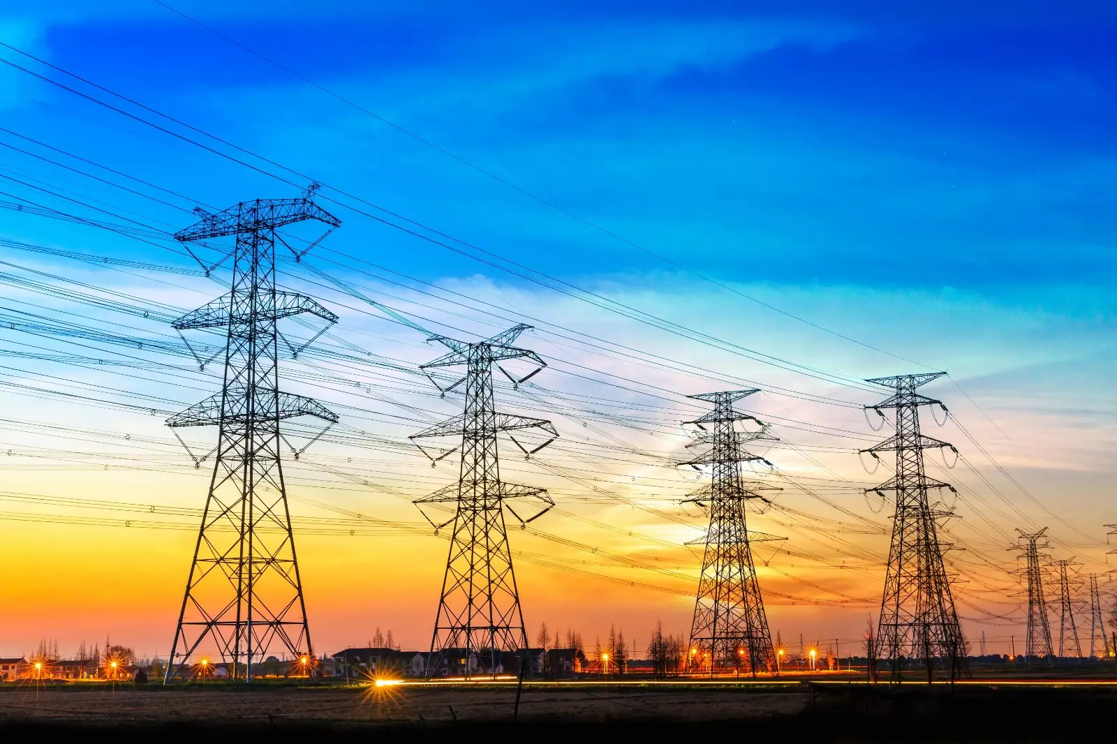 Azərbaycanın elektrik enerjisi ixracı 40%-dək azalıb