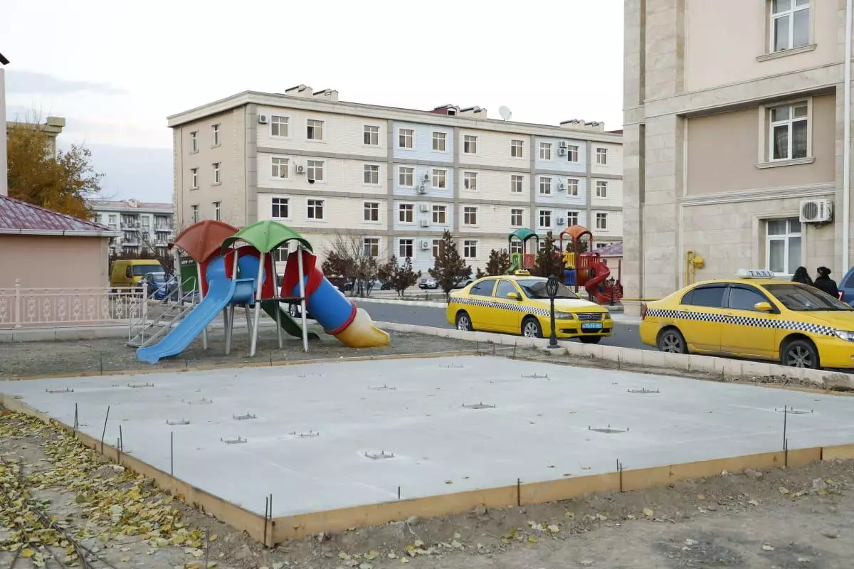 Naxçıvanda Dövlət Proqramı çərçivəsində idman qurğuları quraşdırılır - FOTO