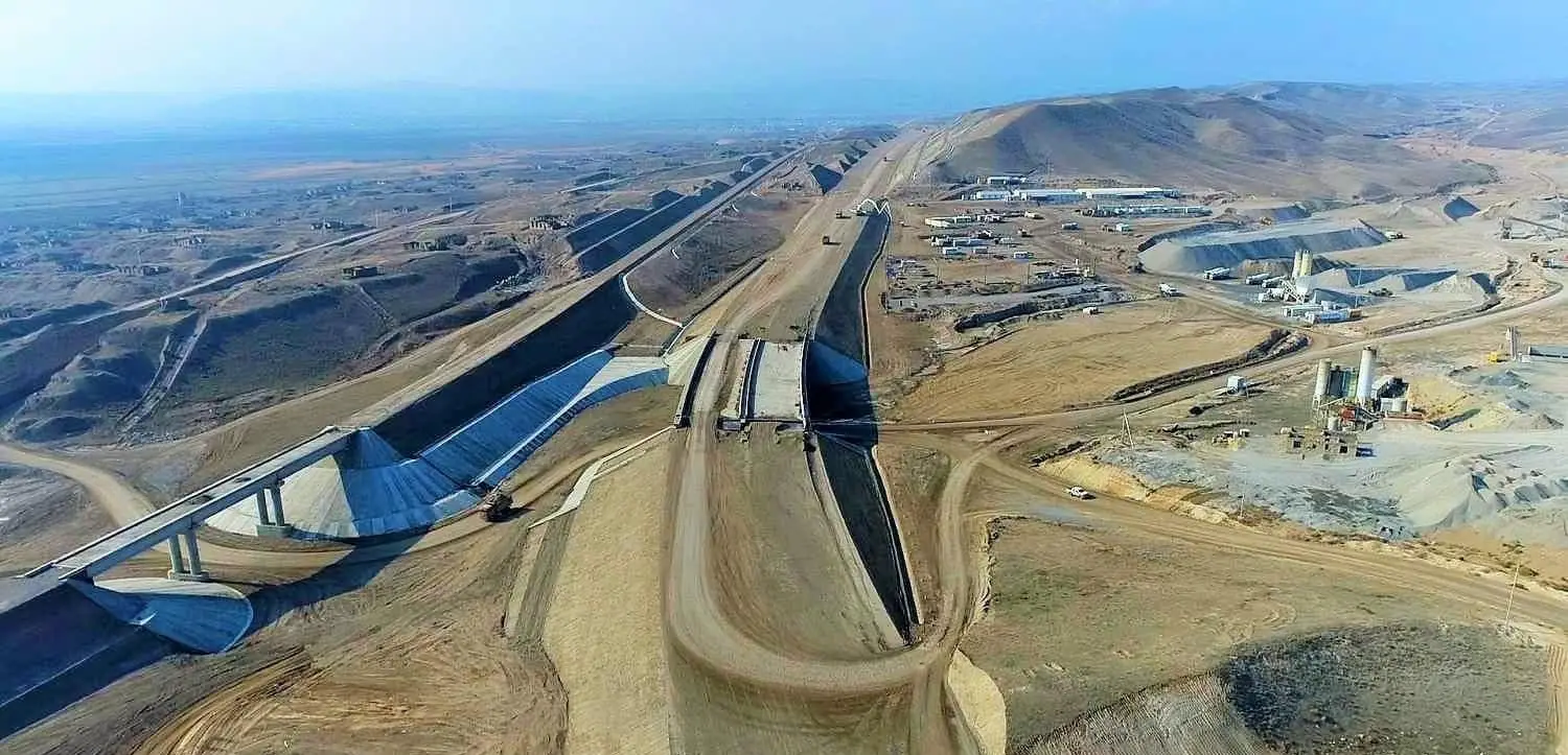 Zəngəzur dəhlizinin Azərbaycan ərazisində tikinti işləri gələn il tamamlanacaq