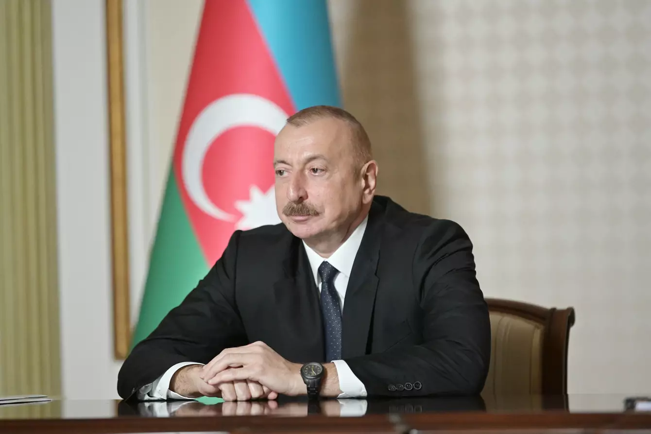 Dövlət Sirrinin Mühafizəsi üzrə İdarələrarası Komissiya ilə bağlı QƏRAR