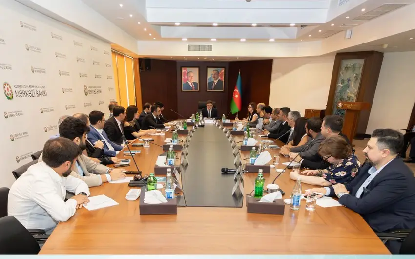 AMB: Fintex subyektlərinin Ani Ödənişlər Sisteminə inteqrasiyası müzakirə edilib