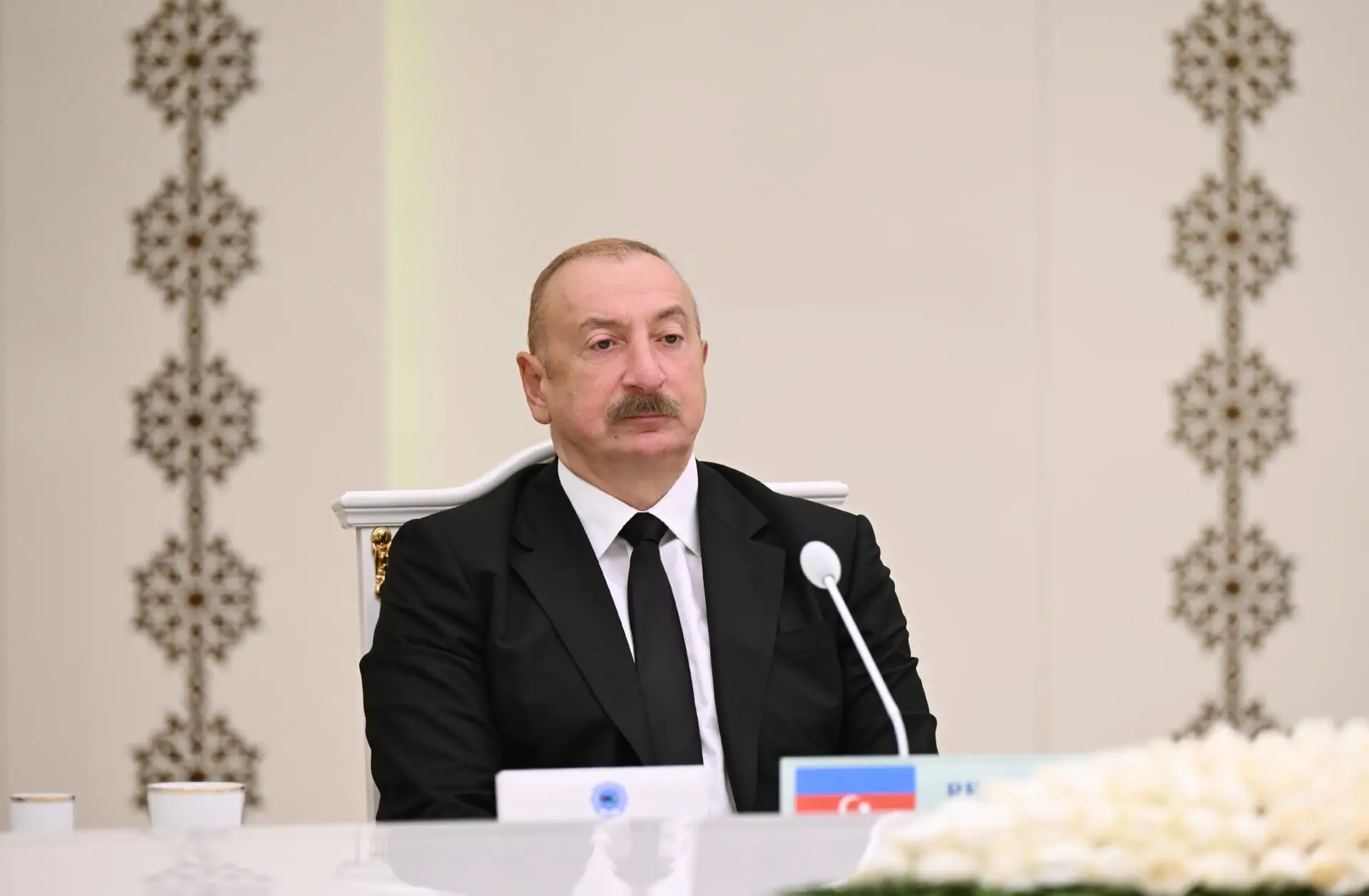 İlham Əliyev: Türkmənistan və Azərbaycan iki qardaş ölkə kimi bundan sonra da çiyin-çiyinə irəli gedəcək