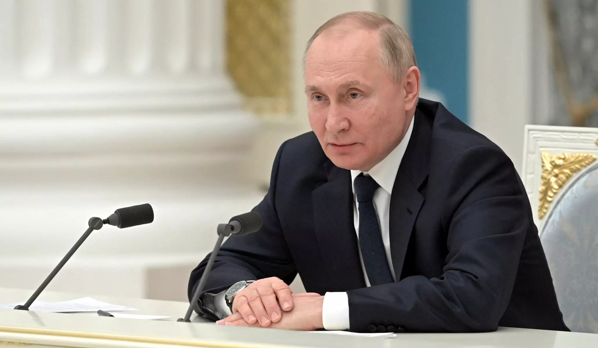 Putin: "Rus təyyarə istehsalçıları boş qalan yerləri doldurmalıdırlar"