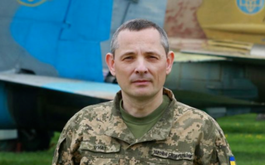 Yuriy İqnat: "Düşmən 1,5 ton çəkidə olan aviabombalardan istifadə edir"