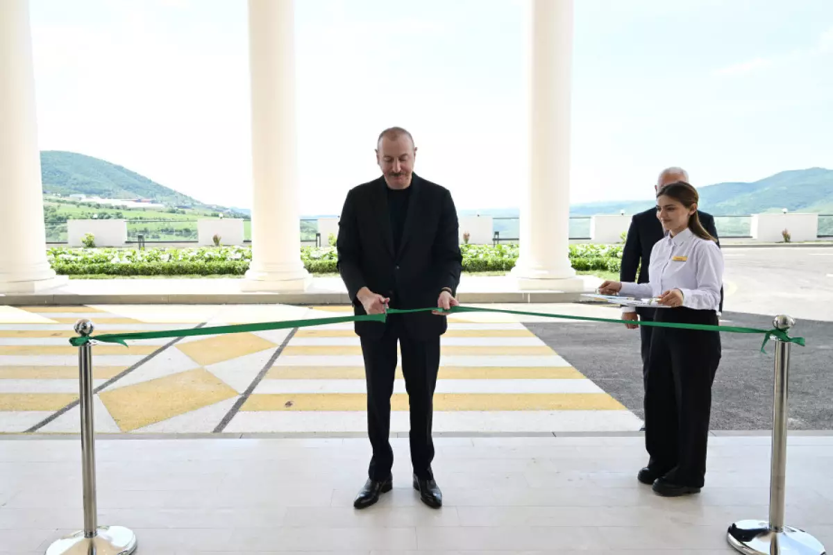 İlham Əliyev “Laçın” İstirahət Kompleksinin açılışında iştirak edib - FOTO