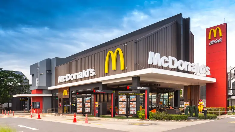 “McDonald's” xalis mənfəətini 11% artırıb