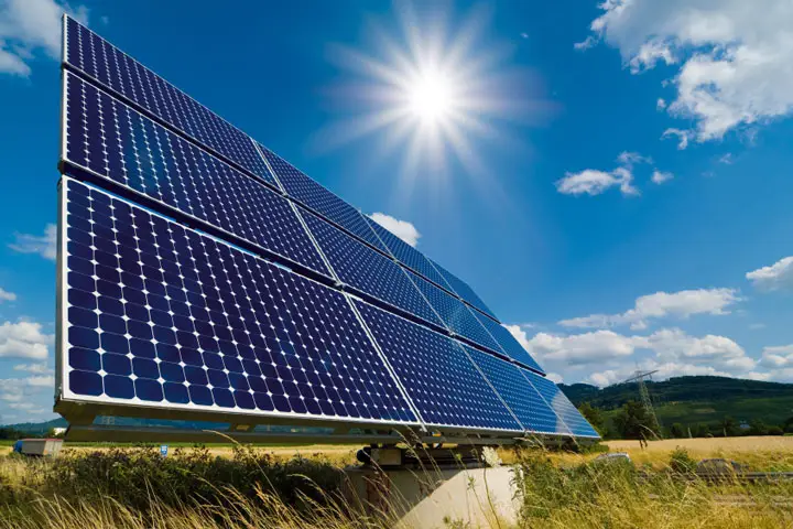 Azərbaycanda günəş enerjisinin istehsalı 12 % artıb