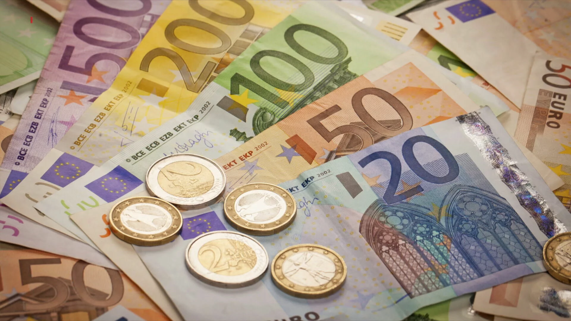 Litva Ukraynaya silah alınması üçün 30 milyon avro ayıracaq