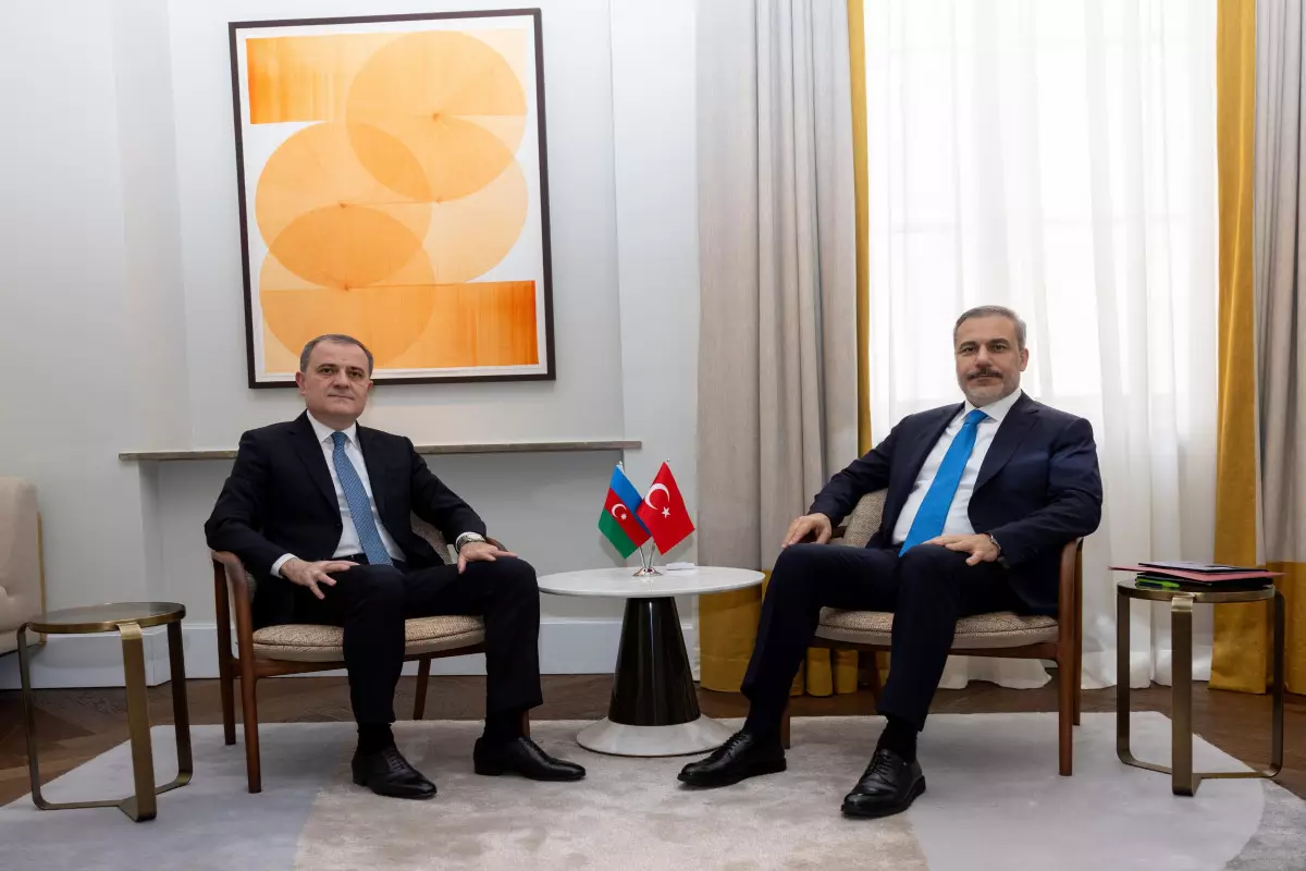 Ceyhun Bayramov Hakan Fidanı Azərbaycan-Ermənistan sülh prosesi barədə məlumatlandırıb - YENİLƏNİB