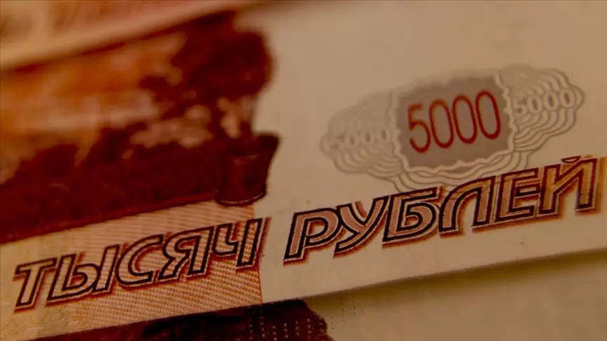 Rusiyanın büdcə kəsiri 31 milyard dolları ötüb
