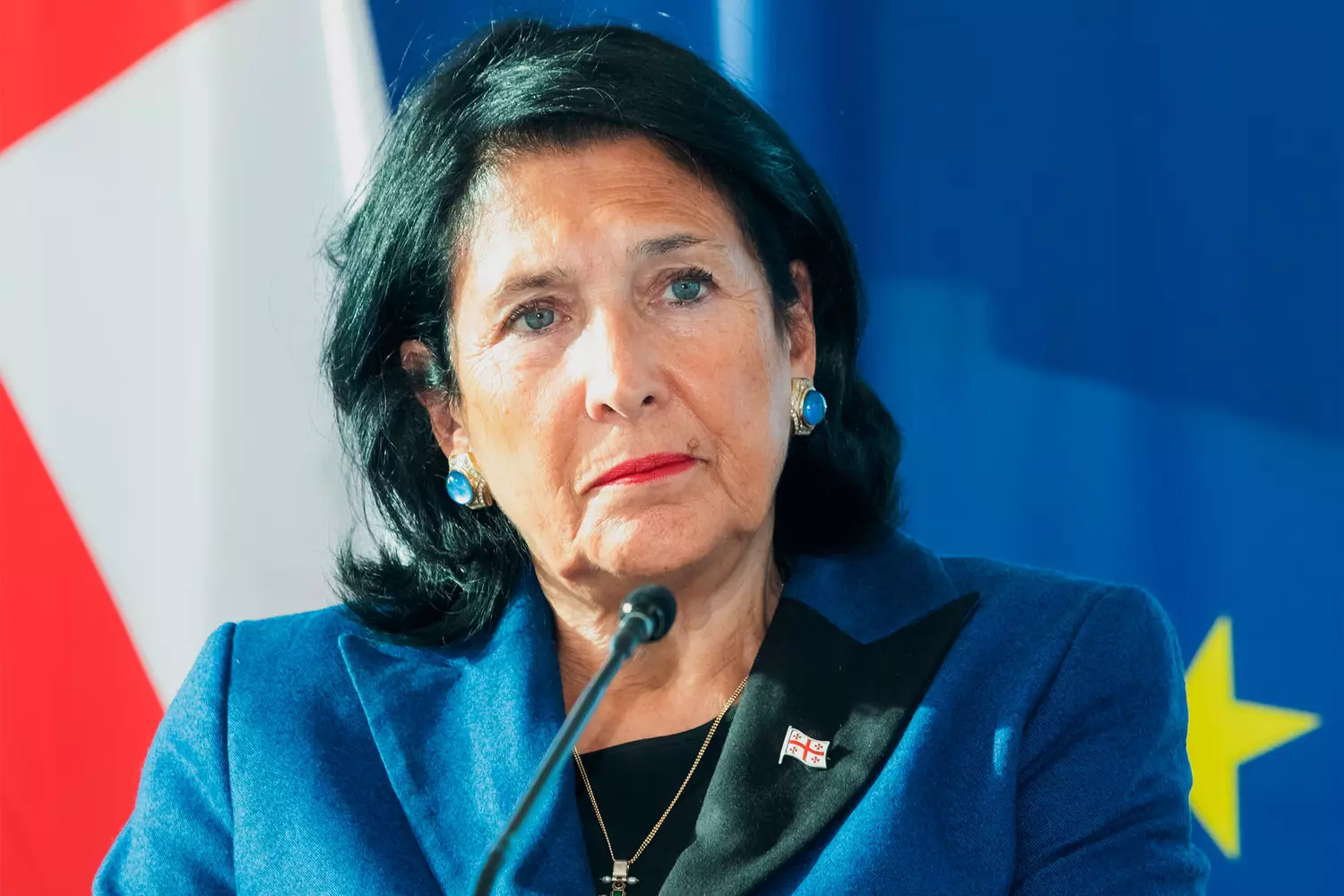 Baş nazir: Zurabişvili iqamətgahı tərk etməsə, həbs olunacaq