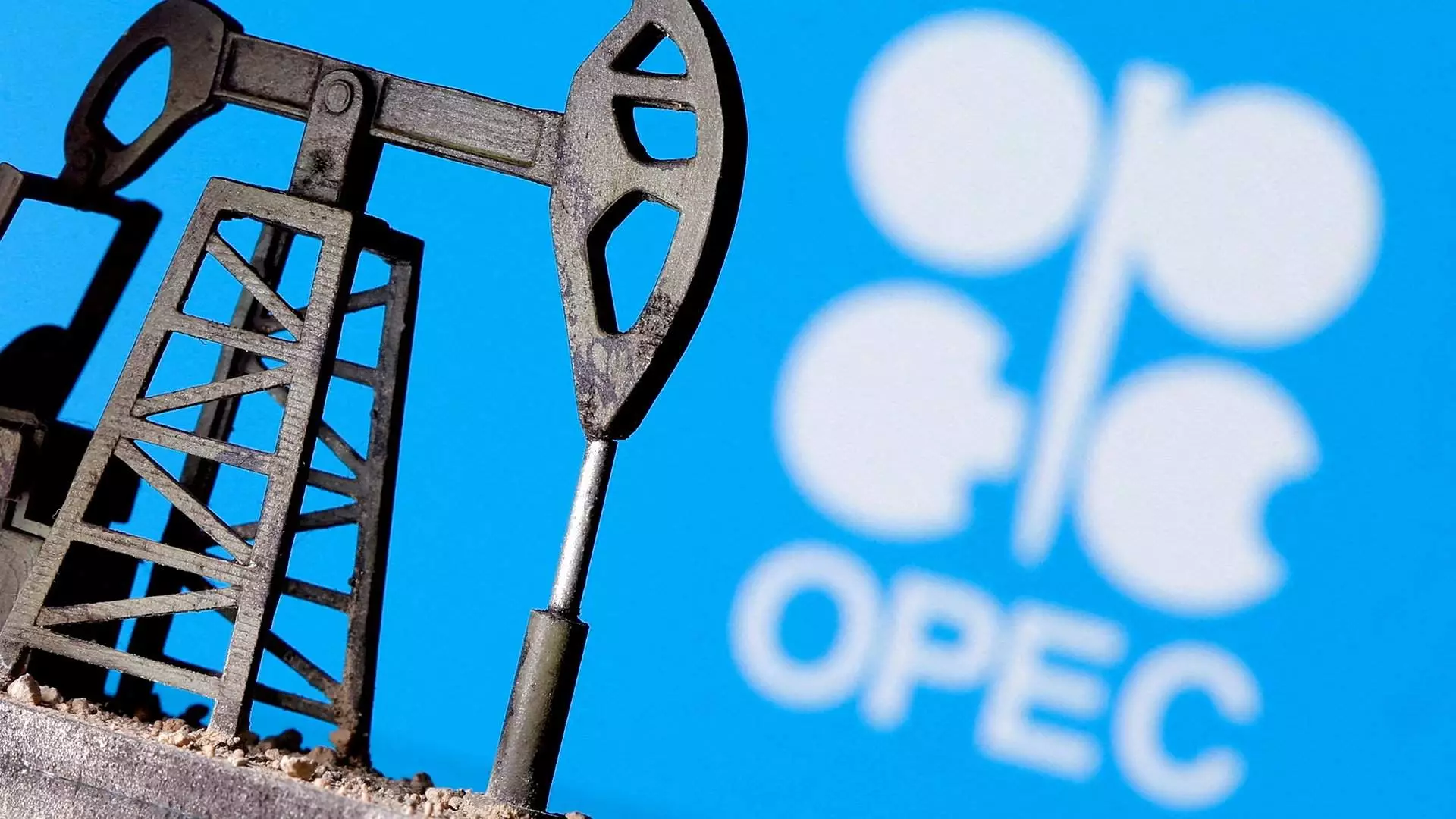 Azərbaycan fevralda "OPEC+" kvotasından gündəlik 75 min barel geri qalıb