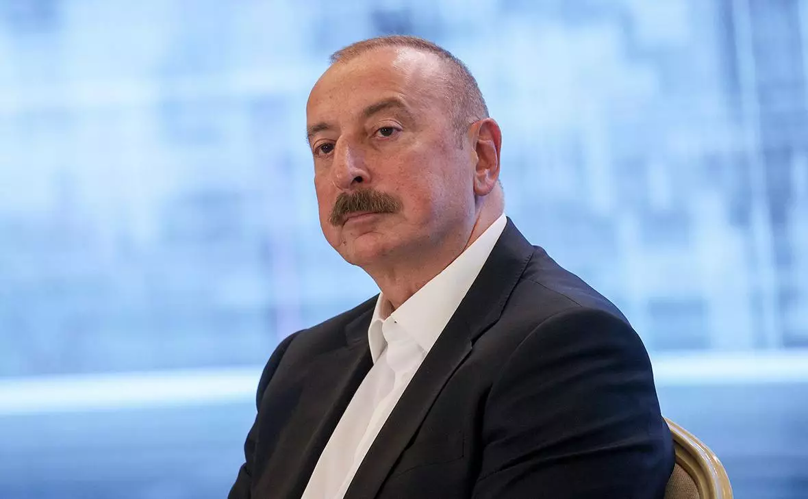 Küveyt Dövlətinin Əmiri Azərbaycan liderini təbrik edib