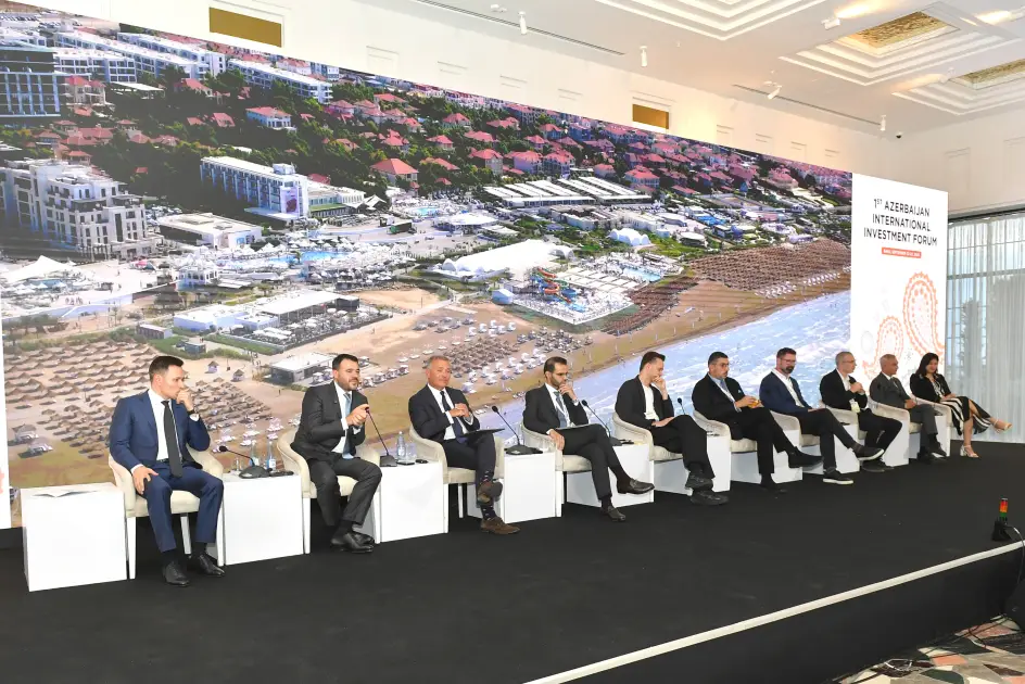Birinci Azərbaycan Beynəlxalq İnvestisiya Forumunda “Sea Breeze and Real Estate” panel sessiyası keçirilib
