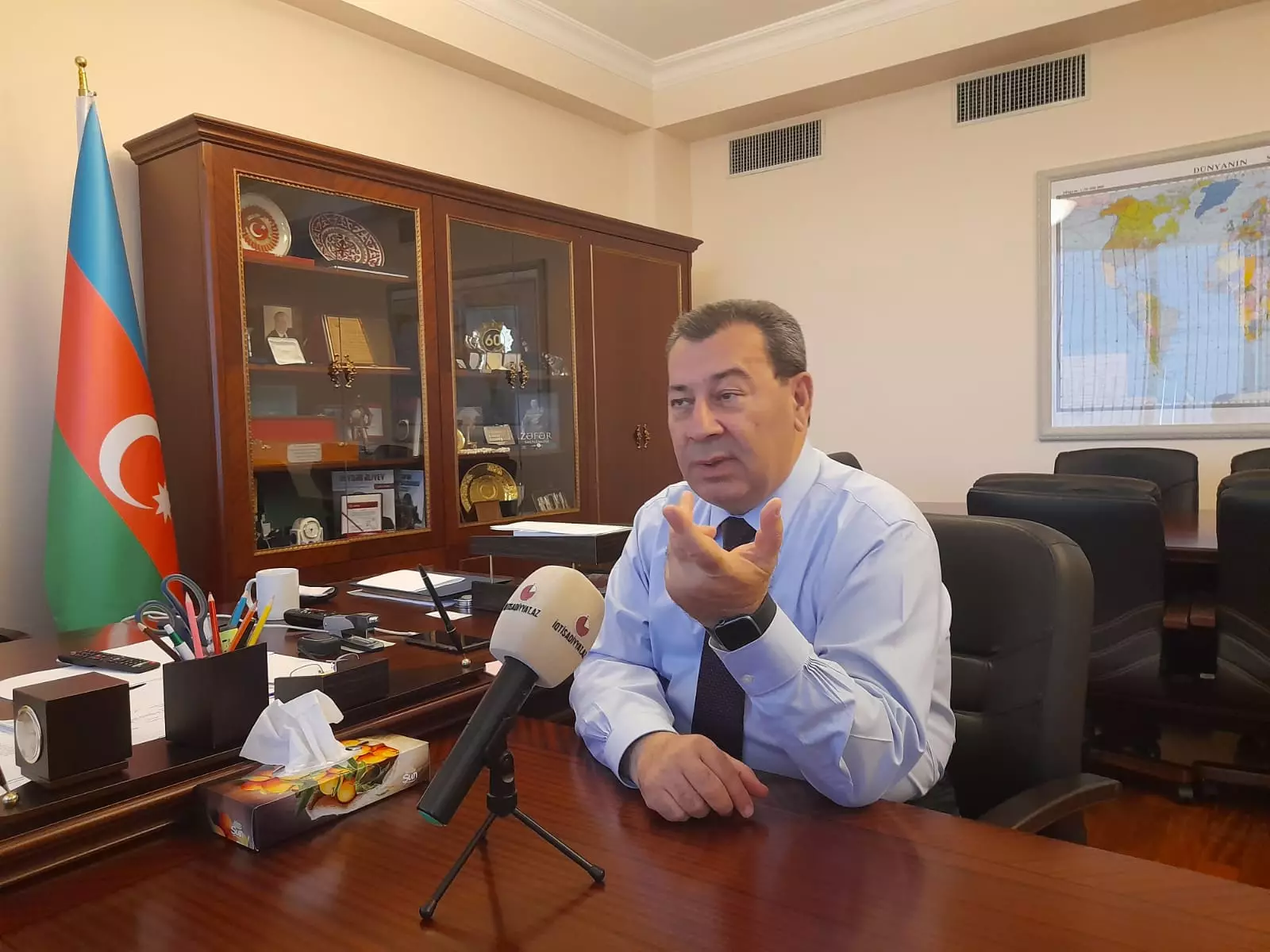“Avropa Məhkəməsinin bizsiz seçilmiş hakimlərinin verdiyi qərarları niyə yerinə yetirməliyik?” - MÜSAHİBƏ