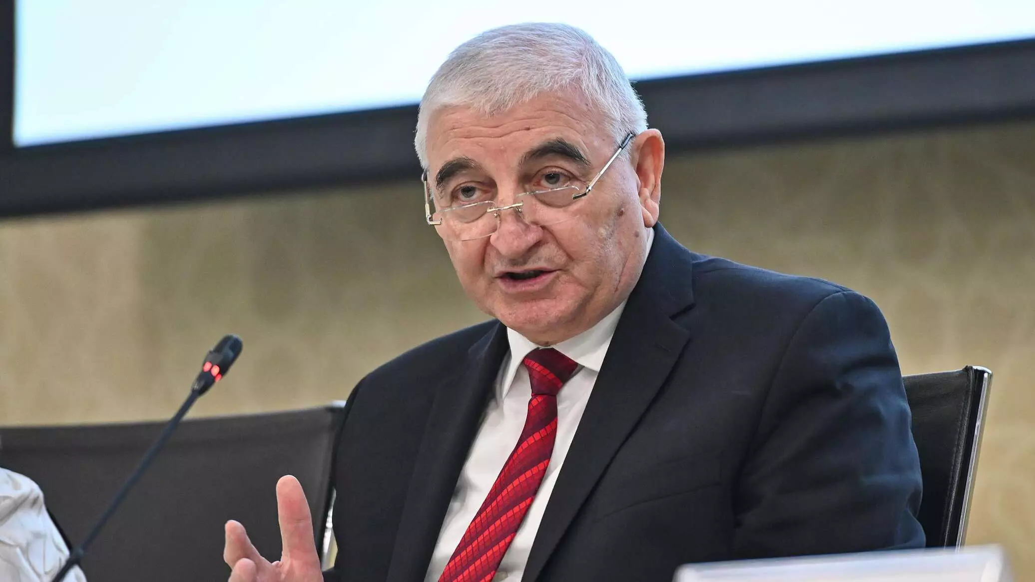 Veb-kameralar səsvermə günü aşkarlığın təmin olunmasında müstəsna rol oynayır - Məzahir Pənahov