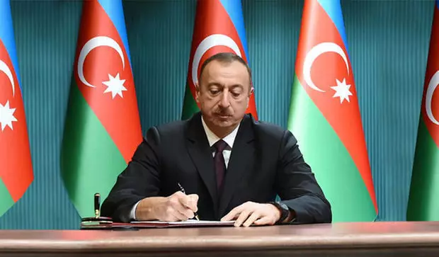 Prezident İlham Əliyev əfv sərəncamı imzalayıb - SİYAHI