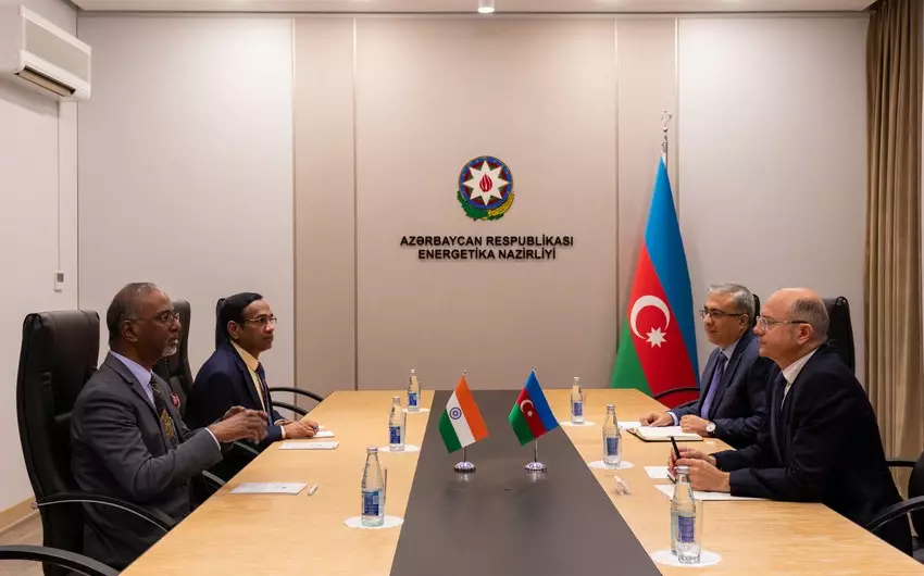 Azərbaycan Hindistanla enerji əməkdaşlığını müzakirə edib