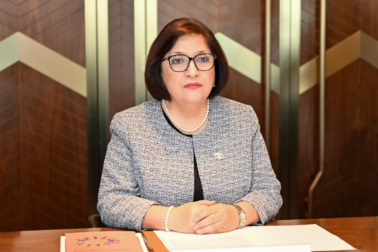 Sahibə Qafarova “Şərəf” ordeni ilə təltif edilib
