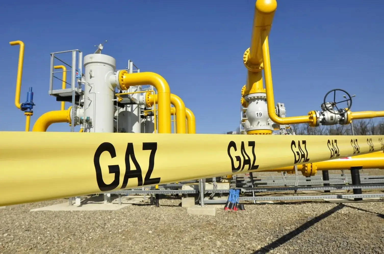 Çinin qaz idxalı rekord səviyyəyə çatıb
