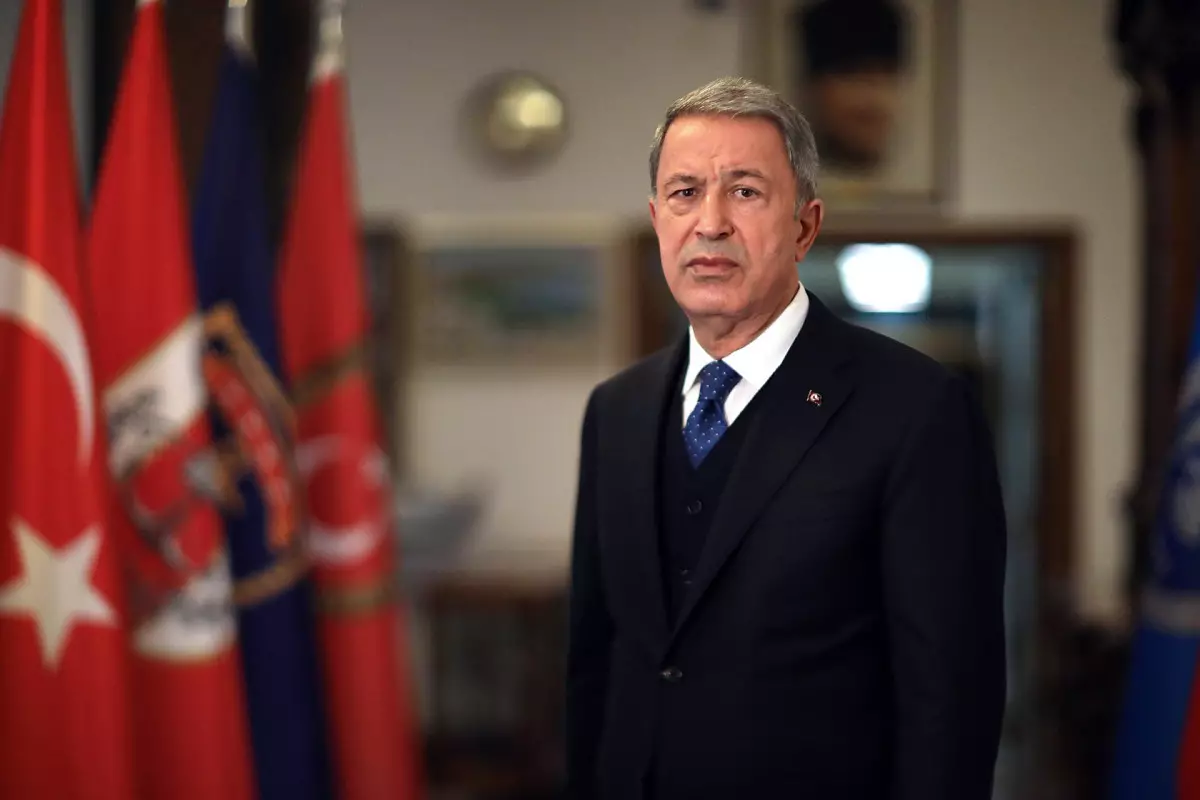 "Prosesi yaxından izləyirik" - Hulusi Akar