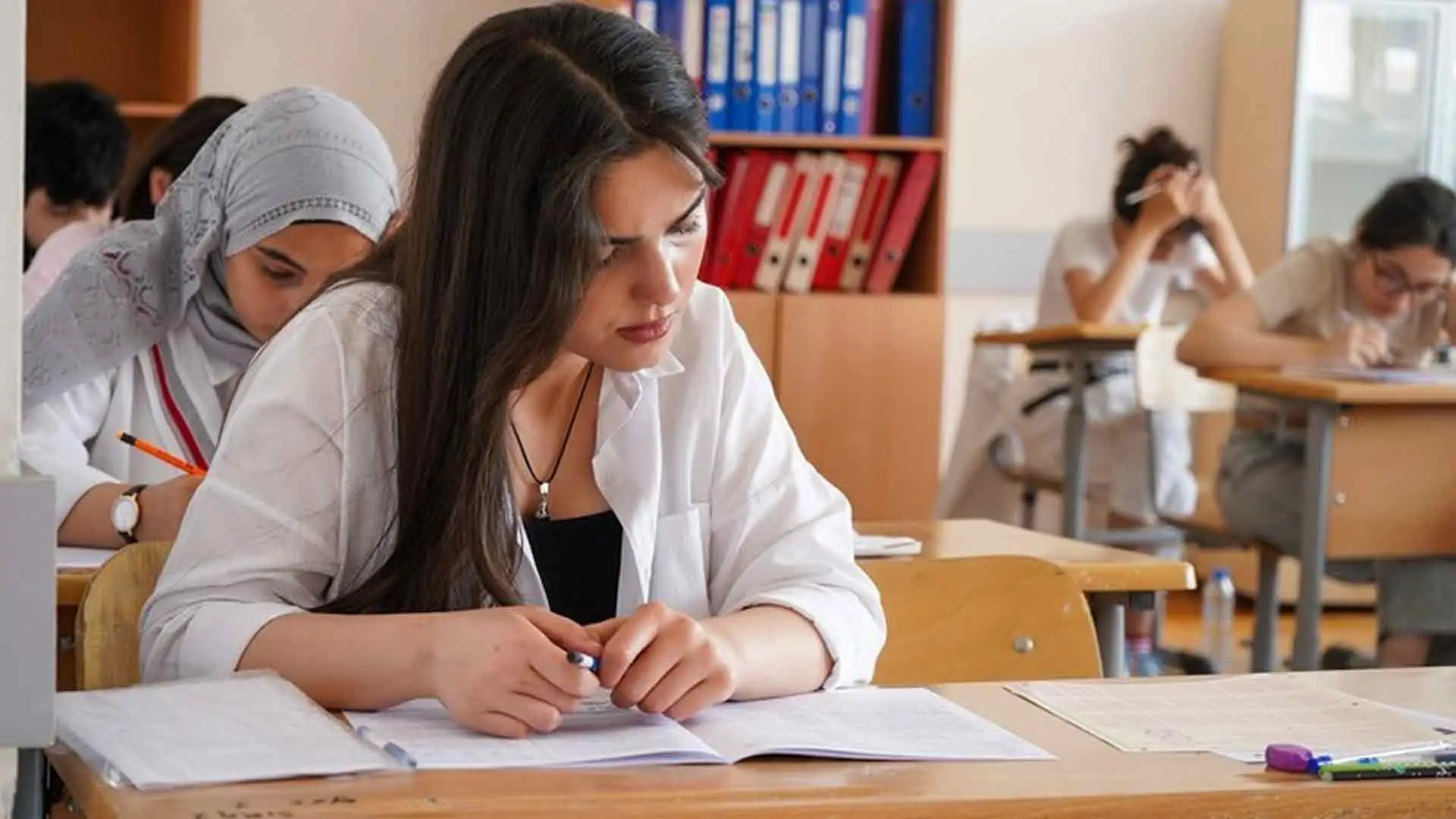 Peşəkar mühasib sertifikatı almaq istəyənlər üçün test imtahanı keçirilib