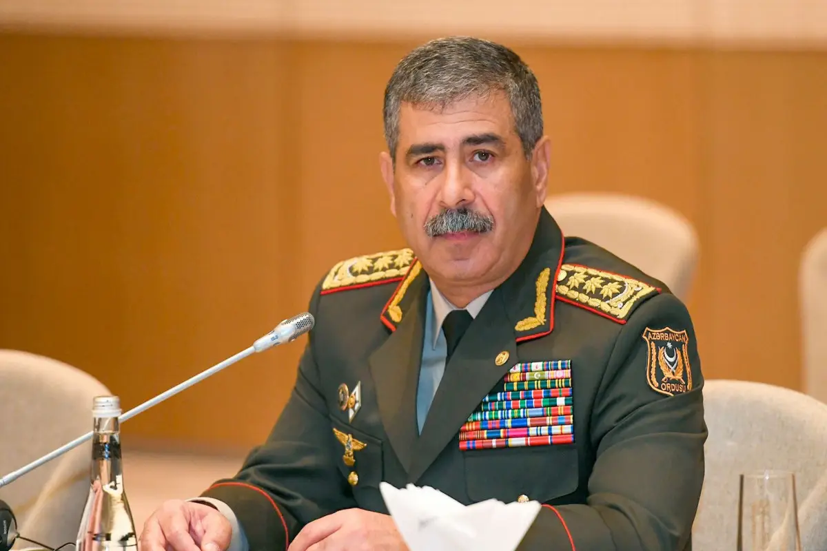 Zakir Həsənov Pakistan tərəfinə başsağlığı verib