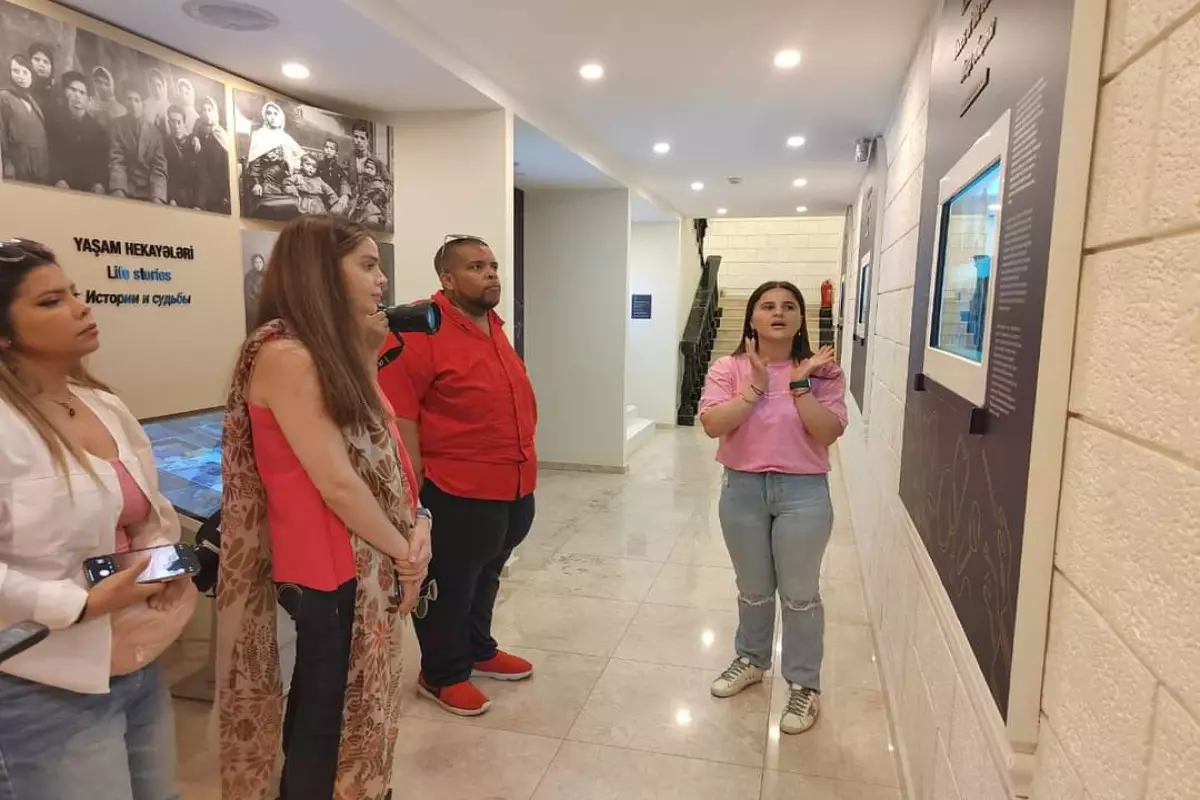 Xarici jurnalistlər Quba Soyqırımı Memorial Kompleksini ziyarət ediblər (FOTO)