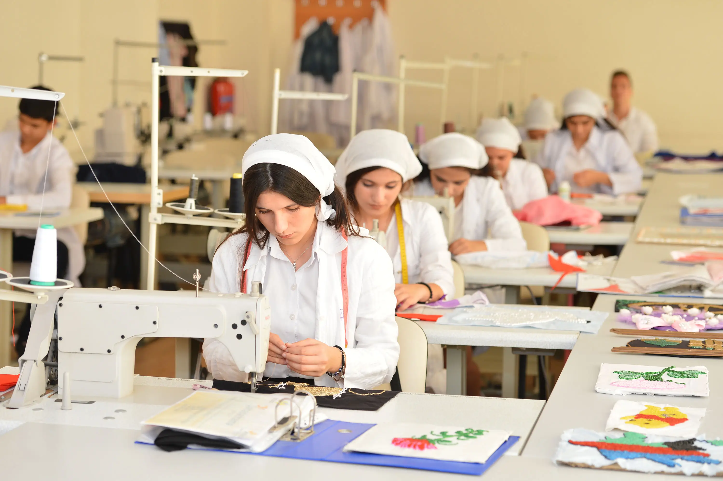 Ötən il Azərbaycanda peşə təhsili müəssisələrinə qəbul olunan şəxslərin sayı 21 % artıb