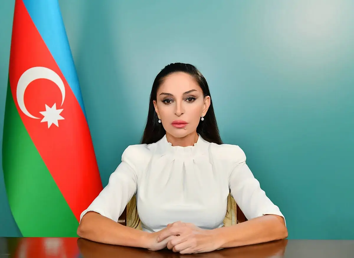 Mehriban Əliyeva Milli Dirçəliş Günü ilə bağlı paylaşım edib