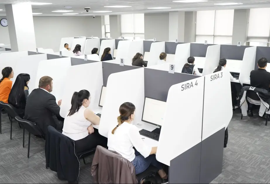 Dövlət qulluğuna qəbul imtahanında 121 nəfər uğur qazanıb